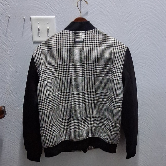 Armani Exchange Kids Checkered Black Jacket - Picture 4 of 6